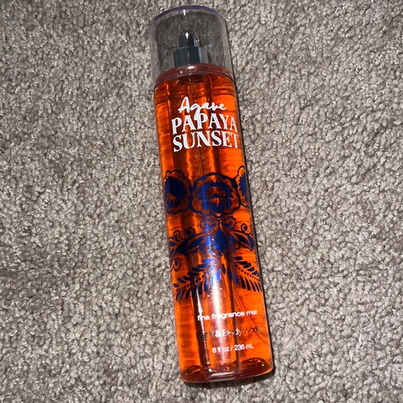 Bath & Body Works Other - Agave papaya sunset
